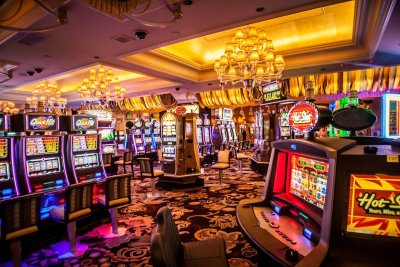 Rechter verlaagt boete voor casino dat Gokstop negeerde
